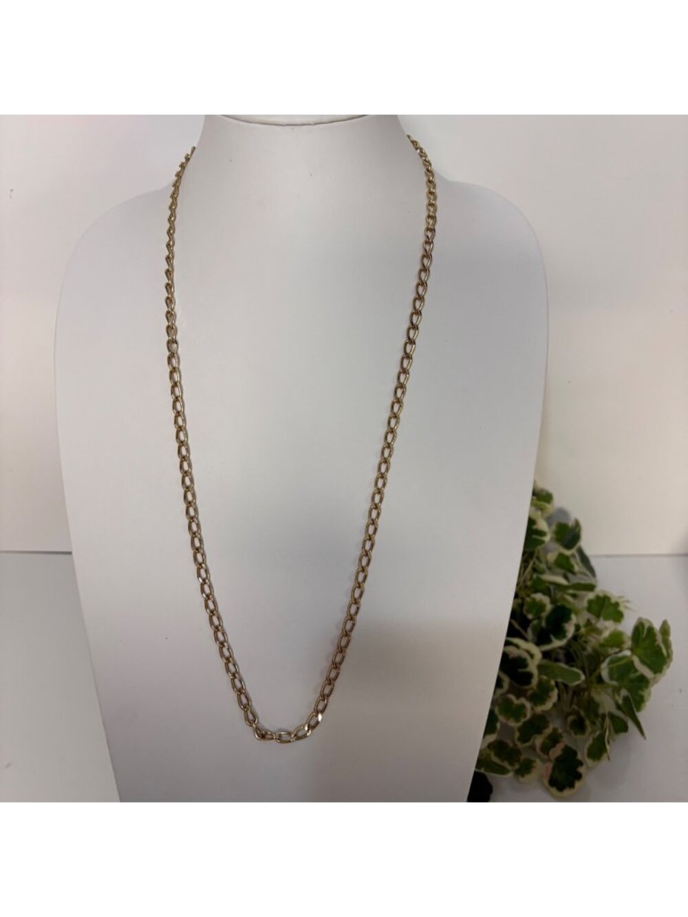 Andrew Scott Gold Tone Oval Link Chain Necklace 30 Inches Minimalist Classic